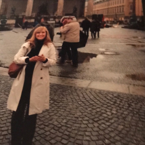 Meet Your Posher - Picture 6 of 8